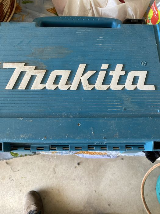 Aparafusadora e multi funções