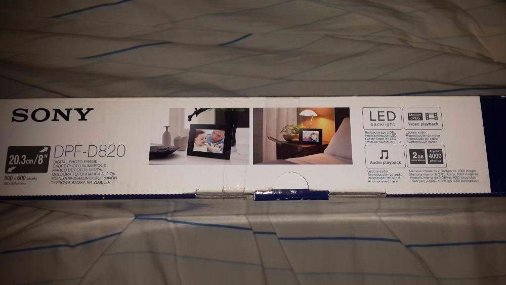 Moldura digital Sony