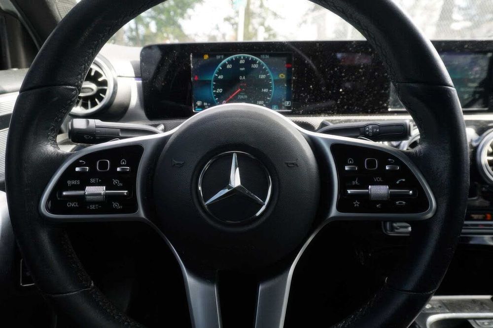 Mercedes-Benz A-class      2021