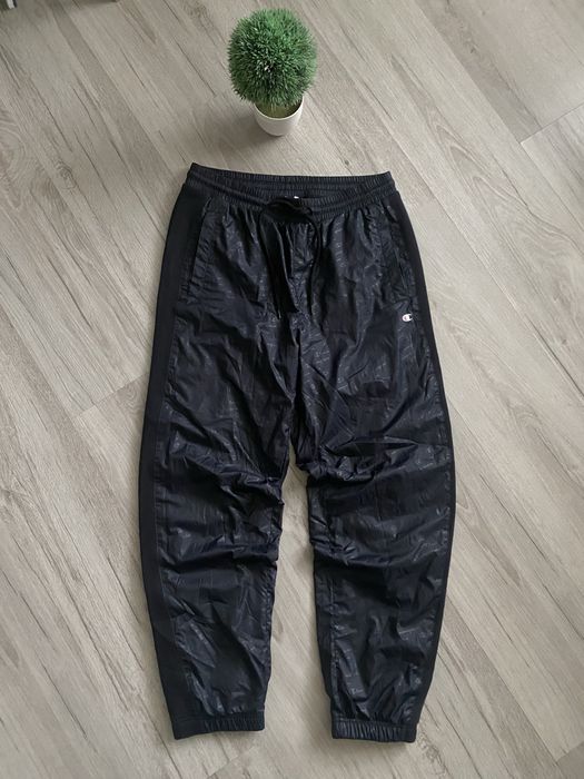 Нейлонові штани Champion new collections