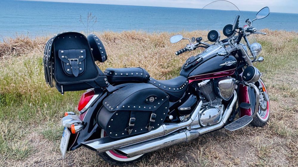Suzuki Intruder VL800 2013 • Ідеальний стан • Кардан • Інжектор • Кофри • Аудіо