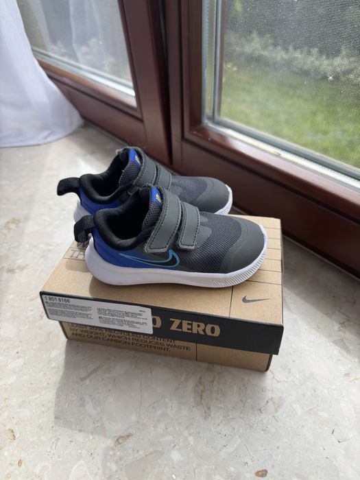 Nike кросівки дитячі 22 розмір