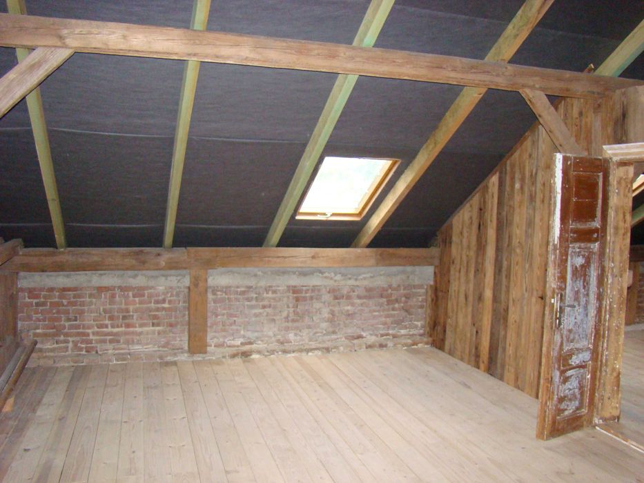 Do wynajęcia schowek - pomieszczenie.