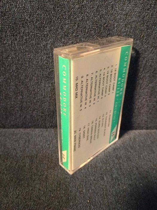 Kaseta Commodore 64 GRUBCIO 15 - składanka gier