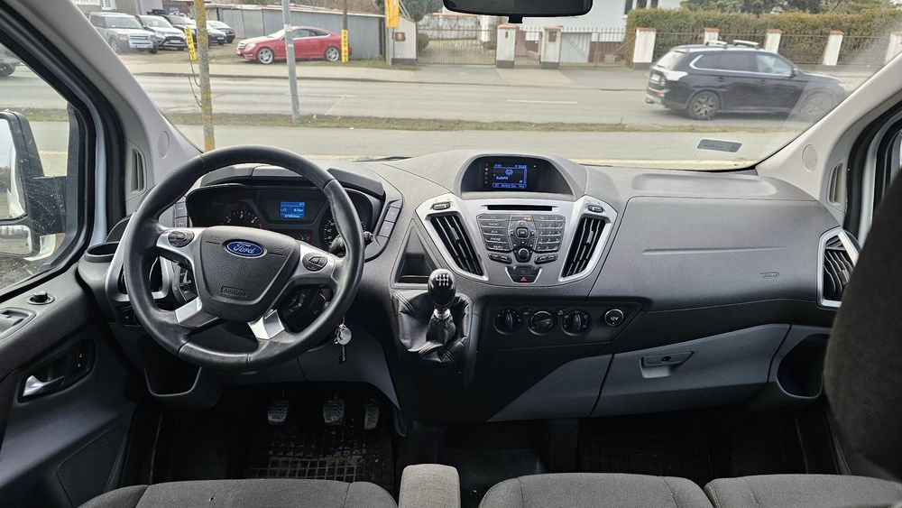 Ford Transit Custom 9 Os Super Stan