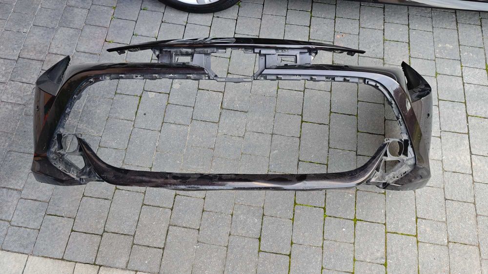 Zderzak przód corolla e21 2019 czujniki pdc oem