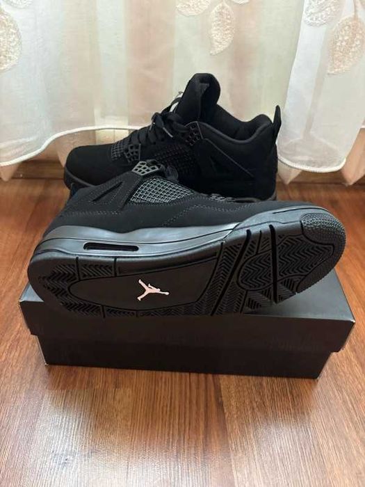 Jordan 4, czarne  .41