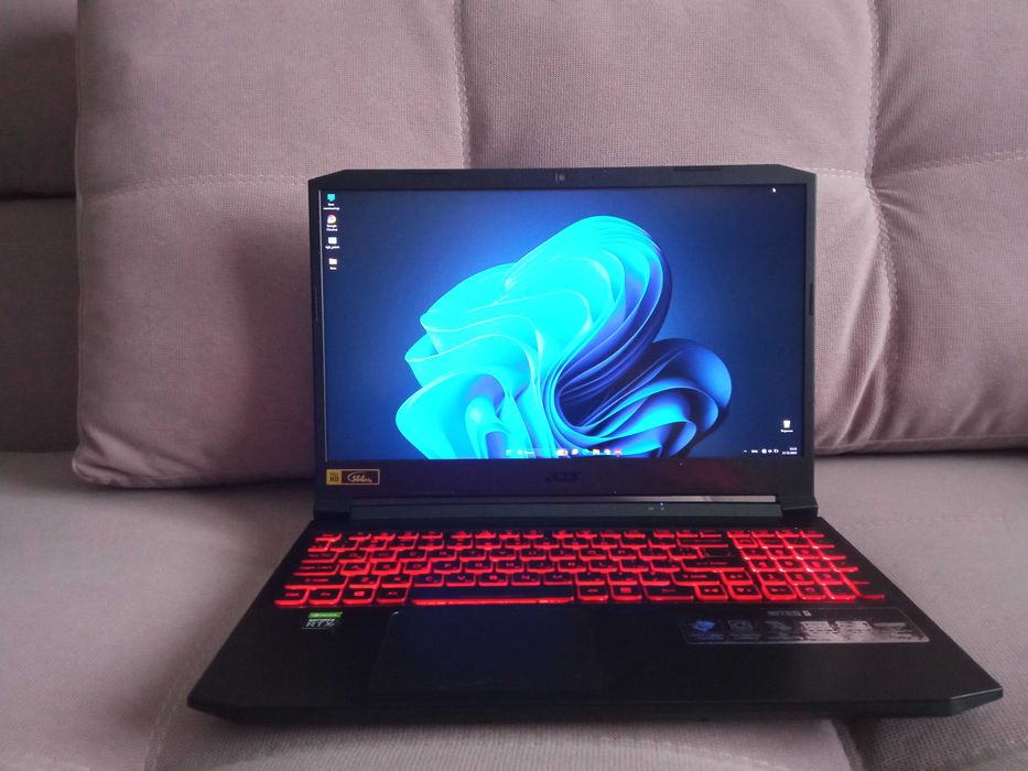 Ігровий ноутбук Acer NITRO 5 AN515-57 RTX 3050 i5-11400H 16GB RAM