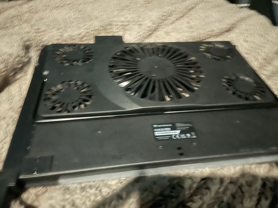 podkladka chlodzaca pod laptop