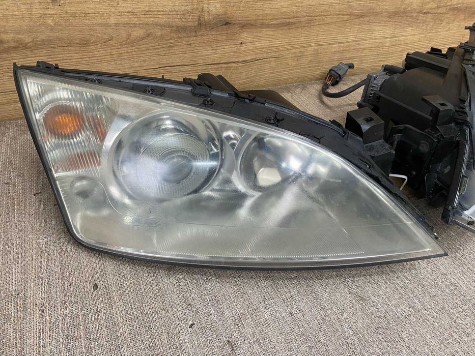 lampa/reflektor przedni lewy, prawy ford mondeo mk3 st xenon