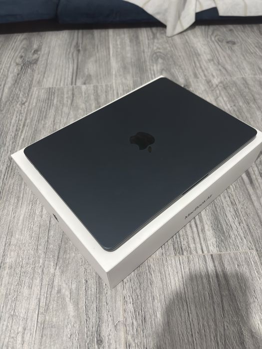 MacBook Air 13" M4 | 16GB RAM