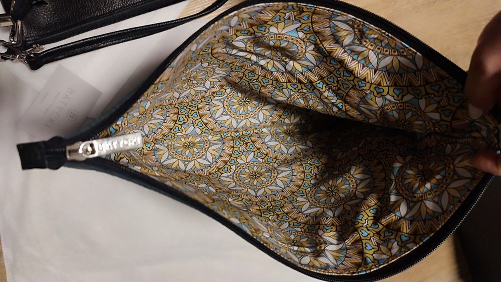 Nowy,oryginalny zestaw Batycki kosmetyczka,listonoszka,etui na laptopa