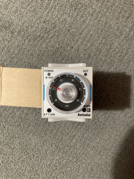 Часове реле Autonics AT11DN – точність і надійність!