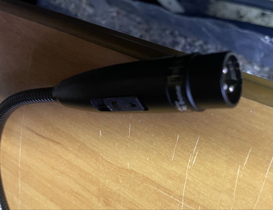 Microfone tbone tb 312 s na caixa