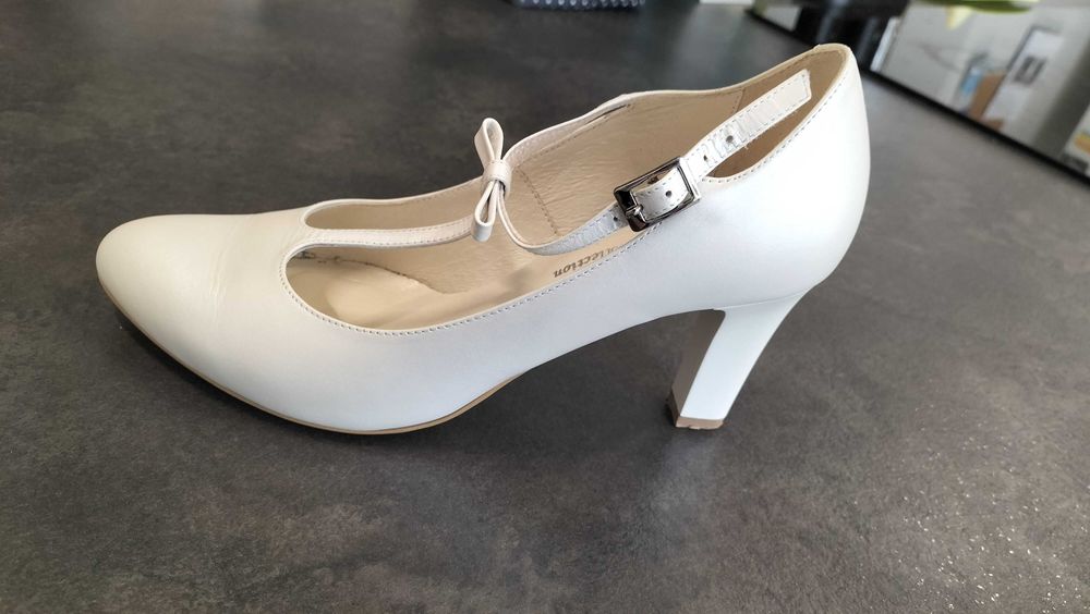 Ślubne KOTYL 37 biała perła