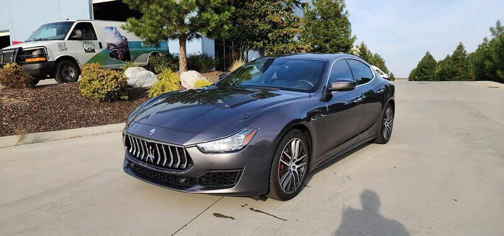 Maserati Ghibli      2019