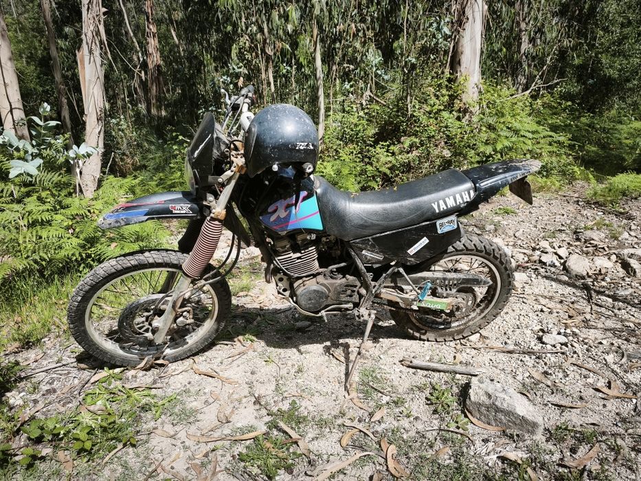Yamaha  XT 3 5 0