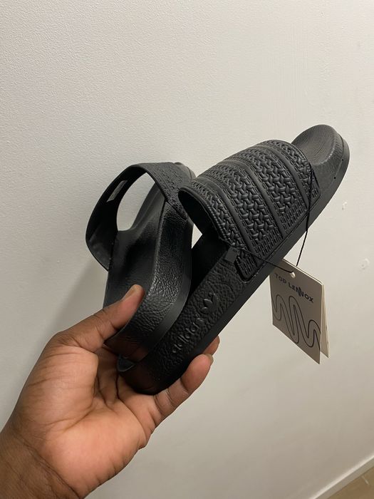 Chinela adidas, nunca usada