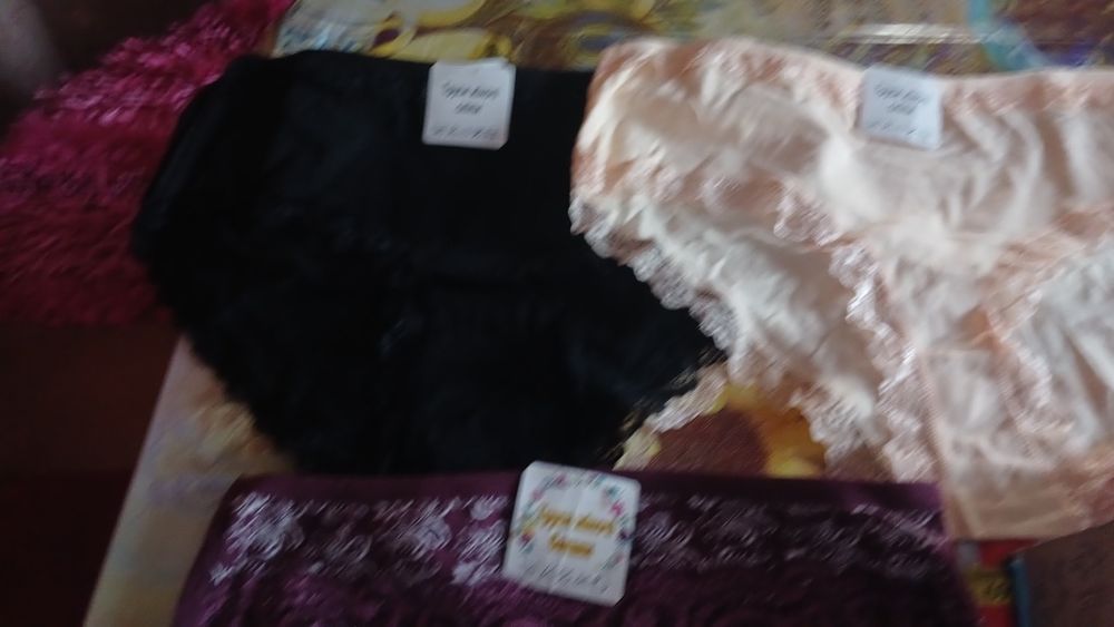 Продам новые детские трусы для девочек и мальчиков.