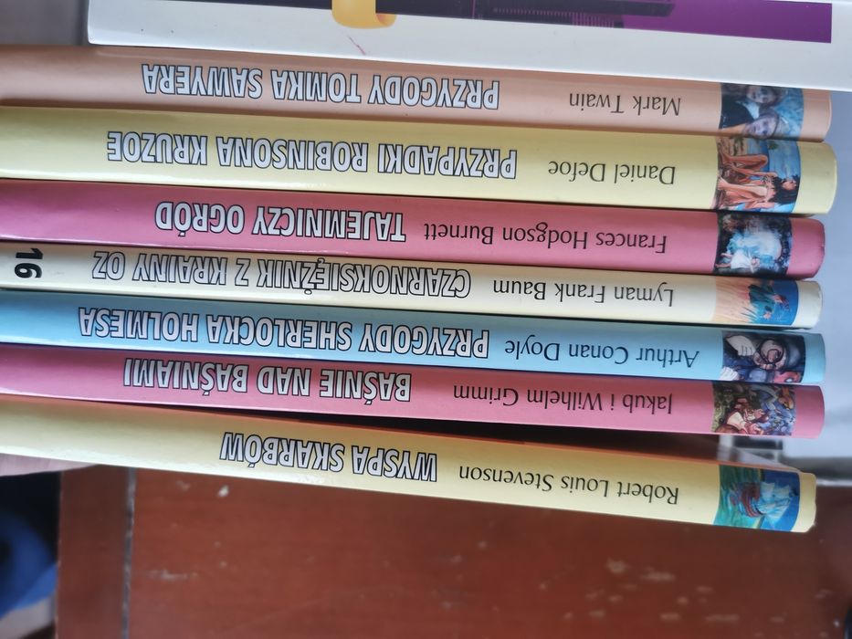 Książki dla dzieci i młodzieży 7 sztuk