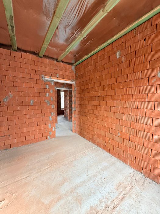 Продам Дуплекс поруч з Парком Дубки. Розвинена Локація. Без Комісії !