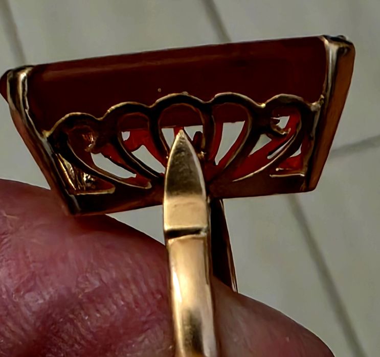 Anel Sinete ,1840, Ouro 18k,