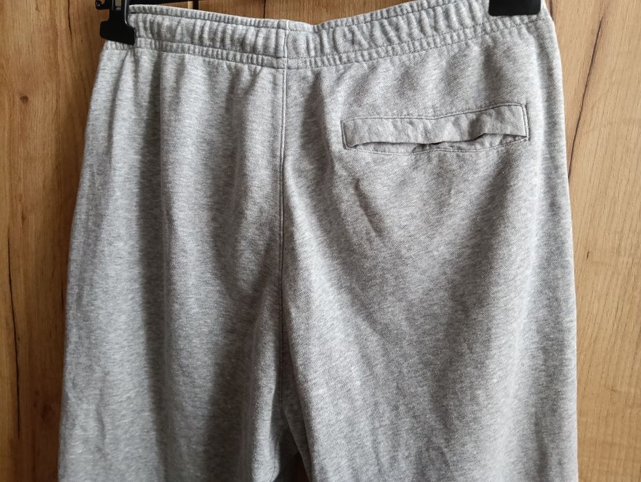 Dres Nike L spodnie Nike spodnie dresowe Nike