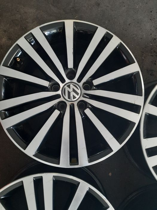 (022) Felgi 17" 5x112 ET 47 7,5j - Volkswagen