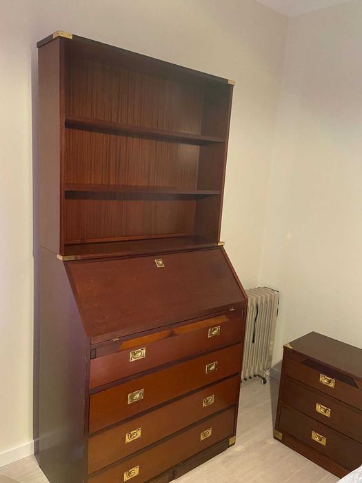 Escrivaninha de Madeira