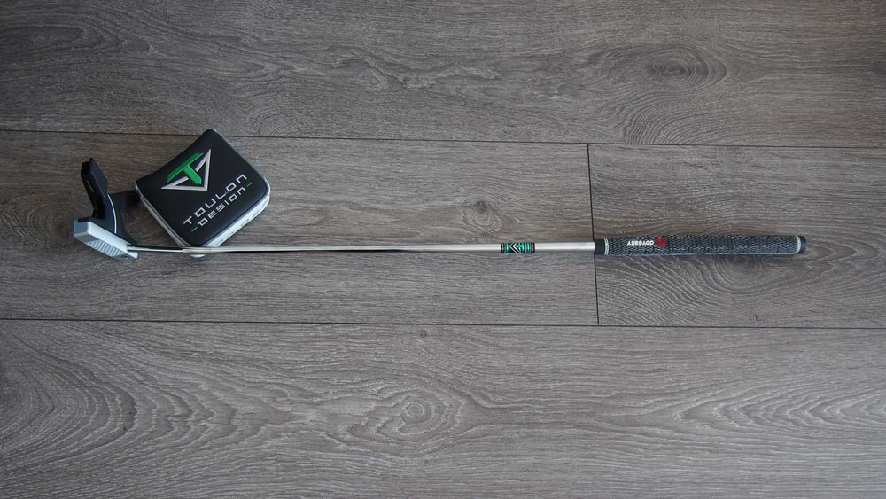 Kij do golfa Putter ODYSSEY Tulon Indianapolis 33,5 ''
