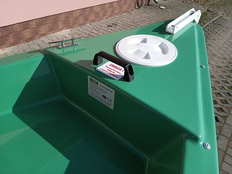 Łódź łodzie wędkarskie producent Korsarz 390cm