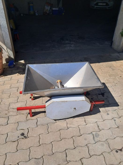 Relador inox e cubas 500lts e 250lts