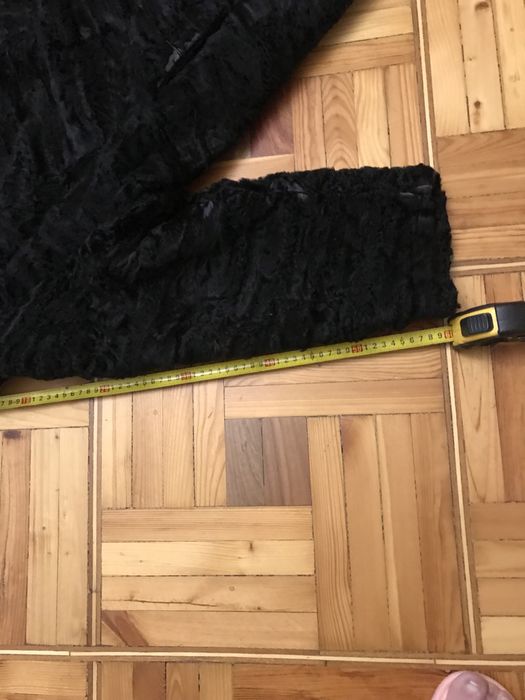 Продам каракулевую шубу