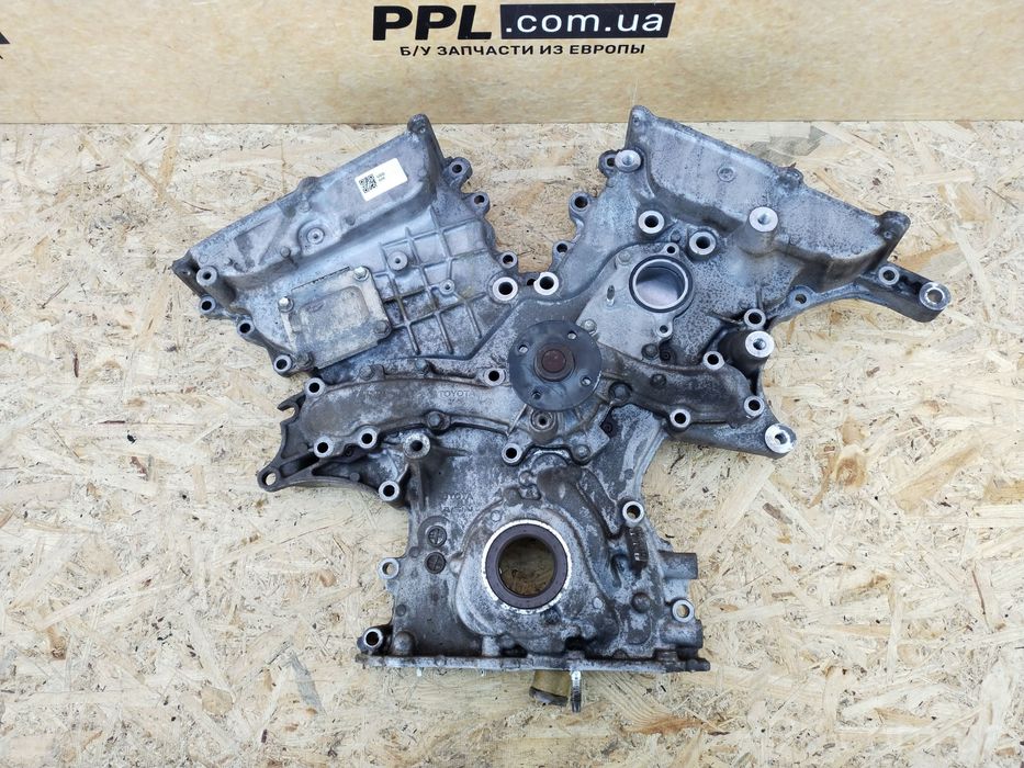 Toyota Sienna 2010- Camry 3.5 передняя крышка двигателя мотора