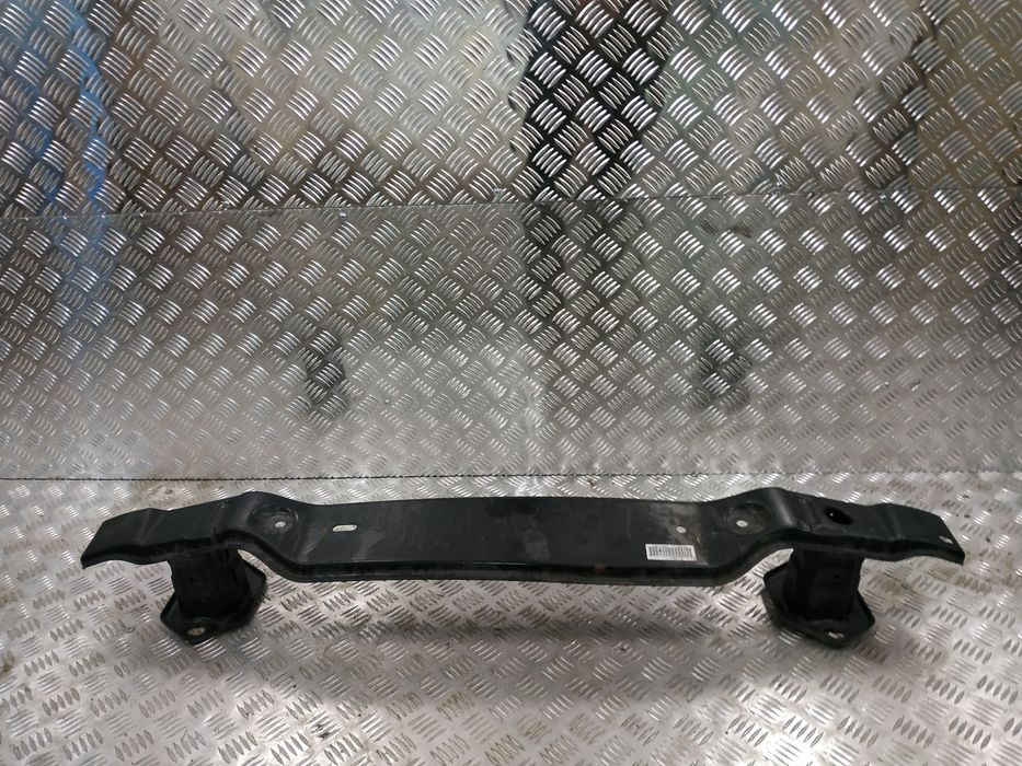 Bmw 1 f20 belka zderzaka tył