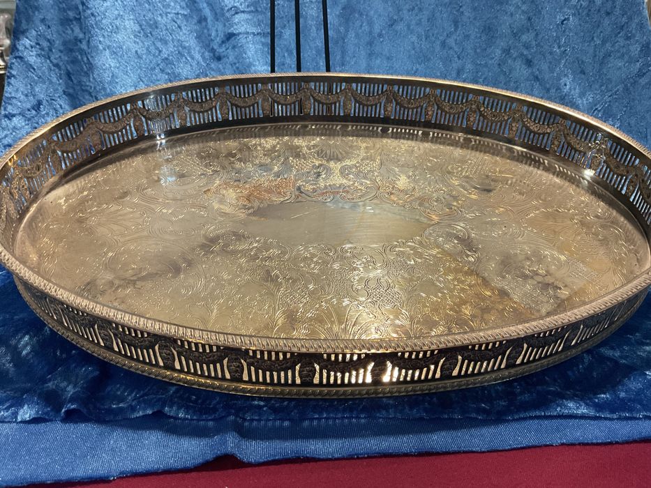 Bandeja casquinha inglesa 38x26 cm mais anúncios abaixo