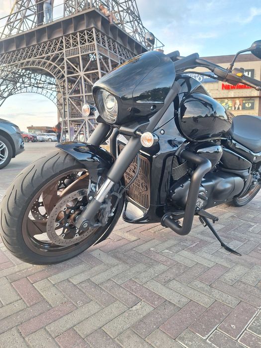 Продам мотоцикл Suzuki Boulevard M109R