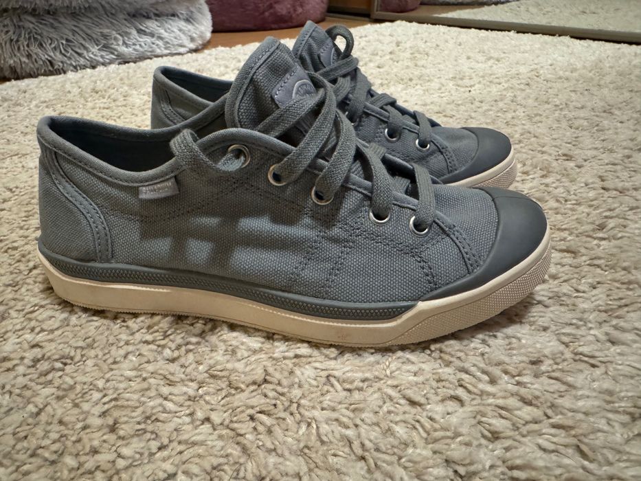 Trampki Palladium nr 36