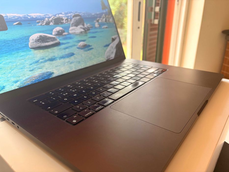 MacBook Pro 16 M3 Max 36 GB 1 TB Space Black