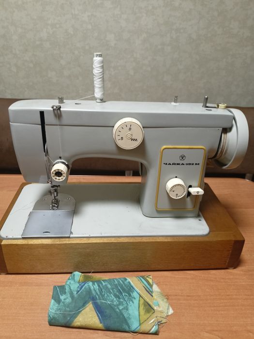 Швейна машинка Чайка 132 м