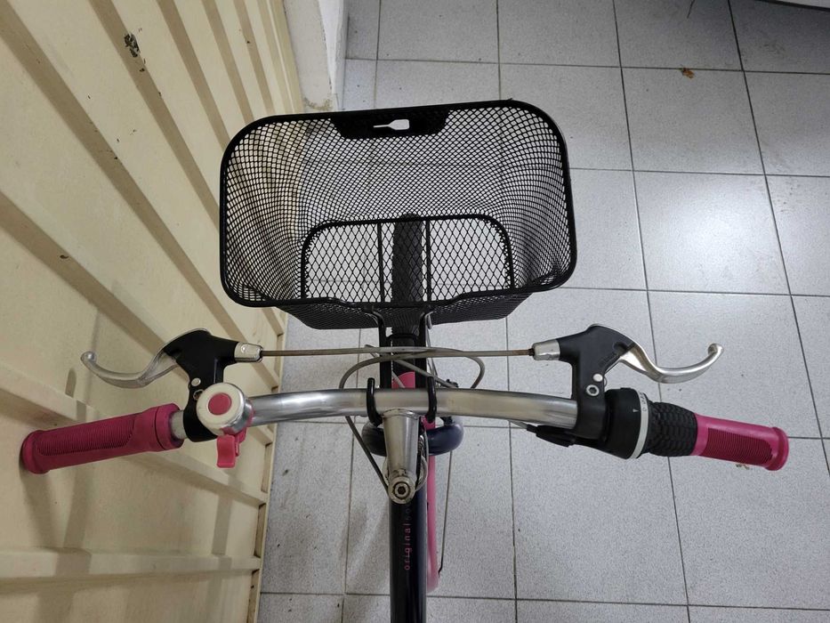 bicicleta Btwin Original 500 com cesto