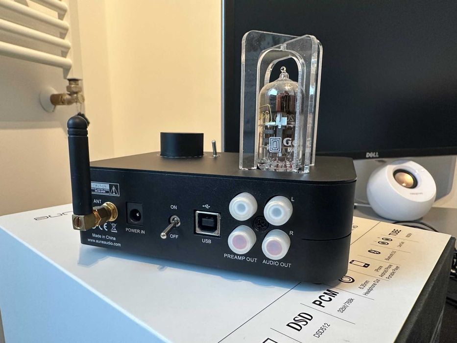 Wzmacniacz lampowy słuchawkowy Aune T1s DAC