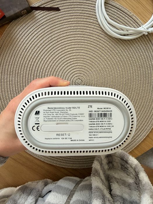 Ruter ZTE MC801A