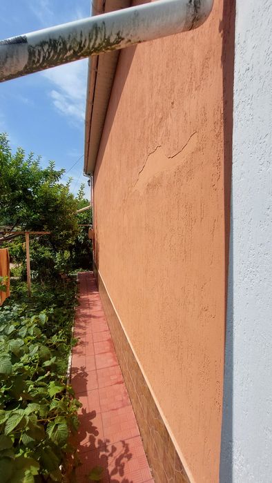 Продам будинок. Вул.Старицького,32.