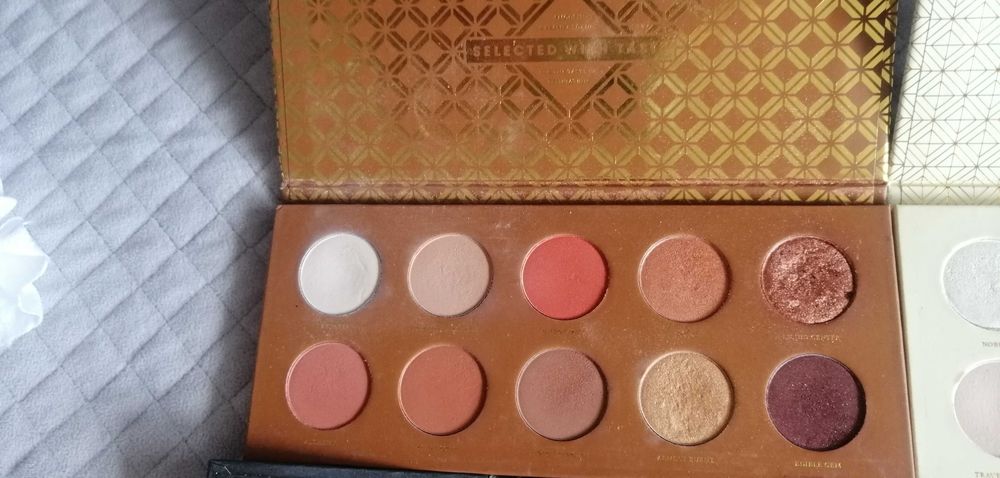 ZOEVA 4 palety cieni, Caramel melange,Blanc fusion,matte,matte Spectre