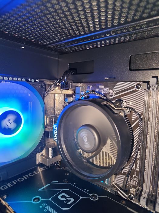 PC gaming 5060 novo montado