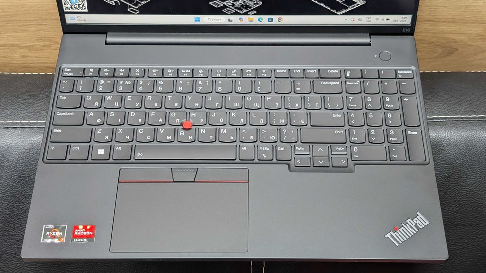 Lenovo ThinkPad E16 16" FHD+ IPS AMD Ryzen 7 7730U 16Gb 512Gb
