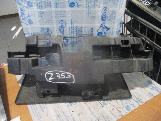 Guia de pára-choques frente direito FORD Focus C-Max (DM2)