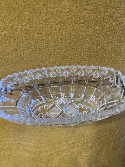 Кришталева цукерниця, блюдо, піала