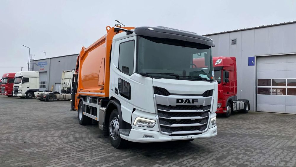 DAF XD FA  Śmieciarka DAF 4x2 NORBA 17 m3